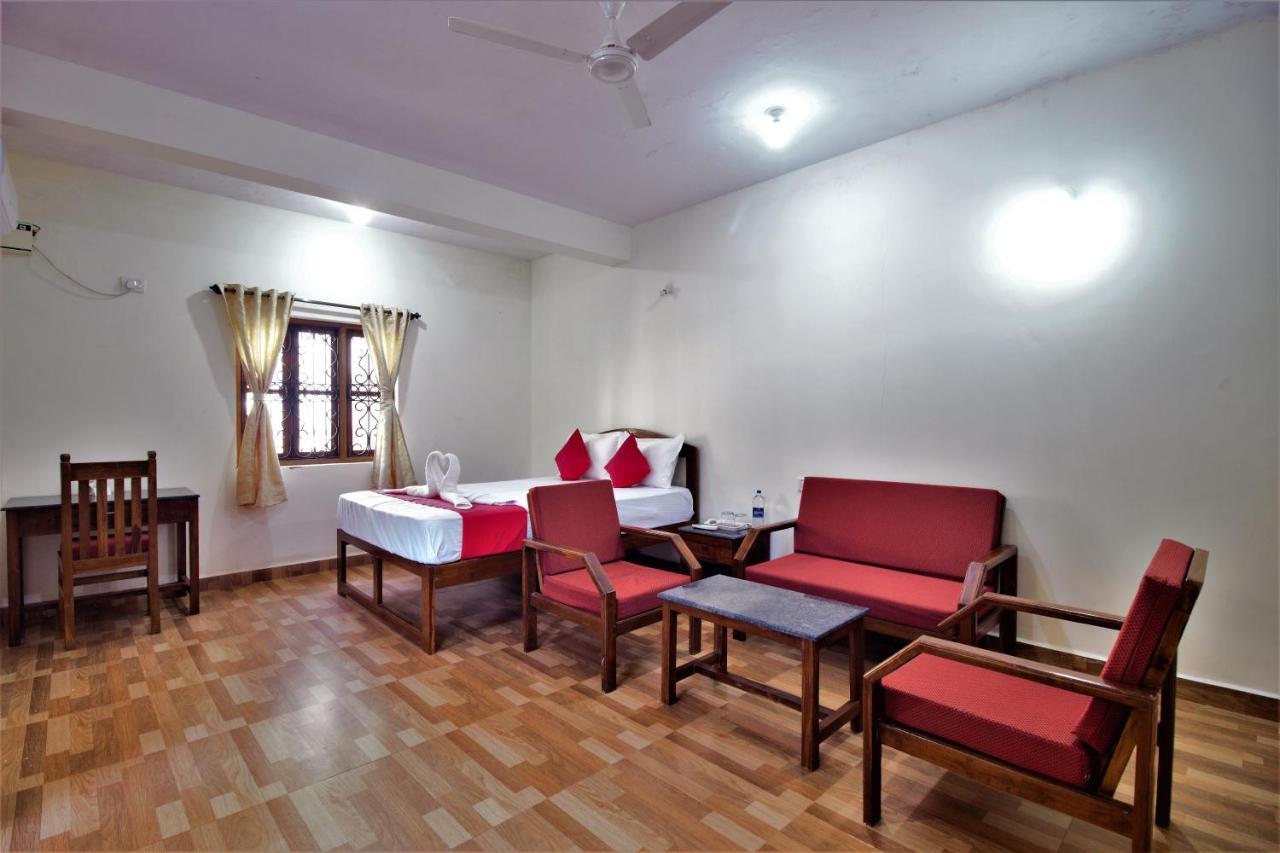 Casa Joseph Hotel Candolim Exterior photo